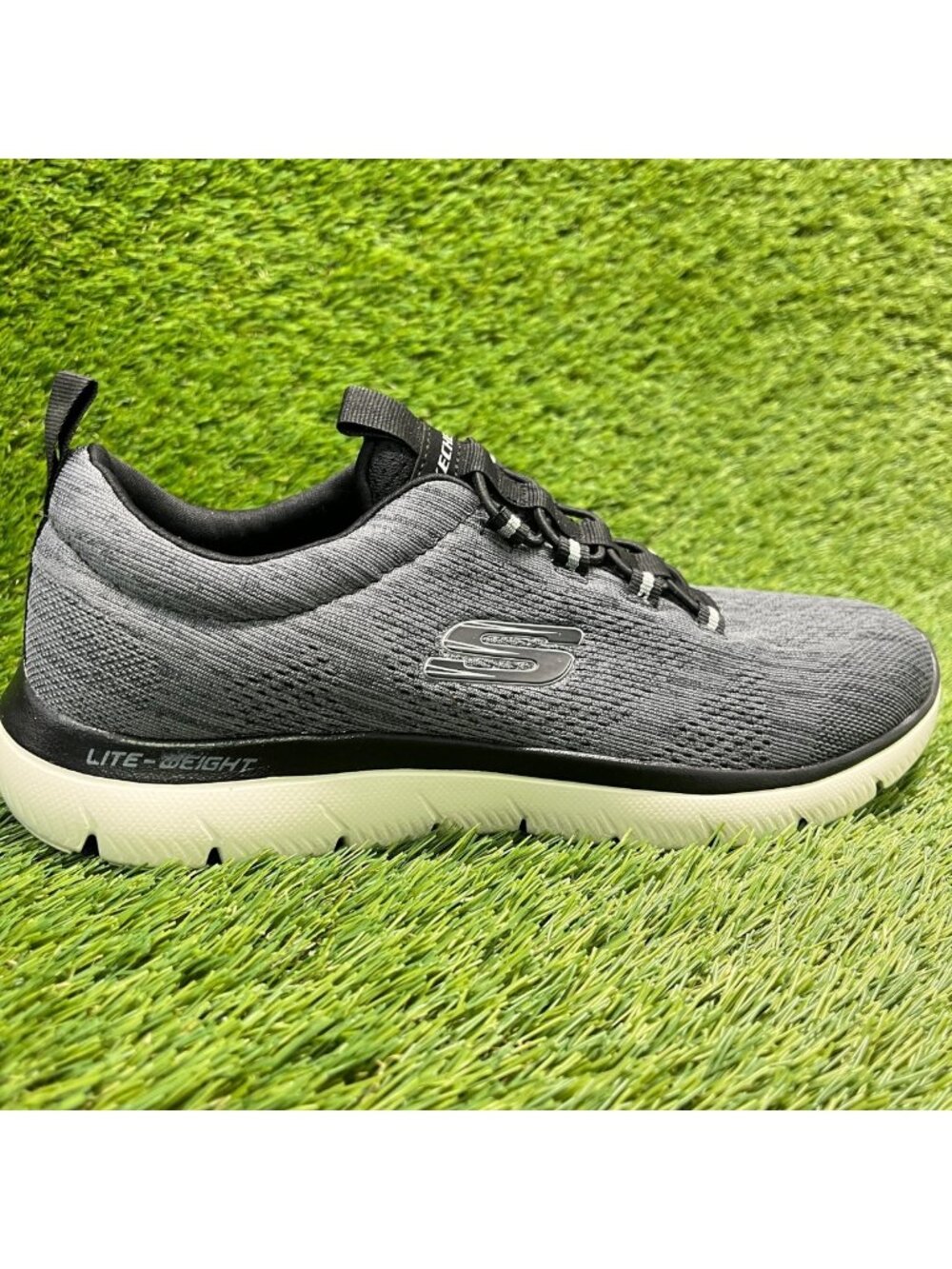 Skechers Summits Louvin Mens Size 8 Gray Black Athletic Slip On Shoes Sneakers